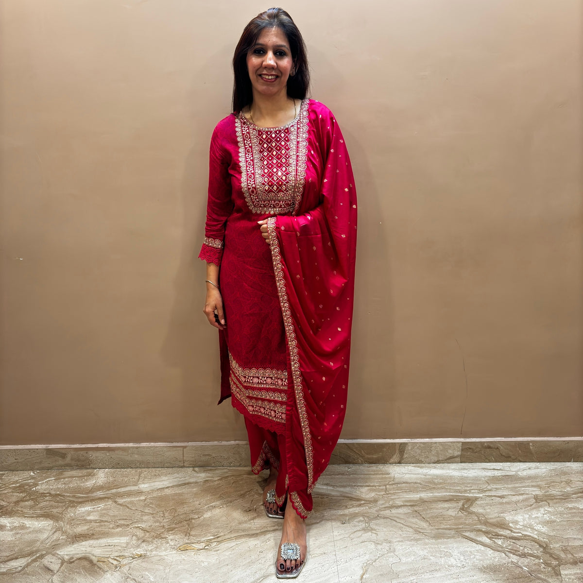 Advika Dori Pakistani Suit