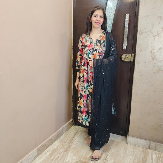 Black Alia Cut Nyra Suit